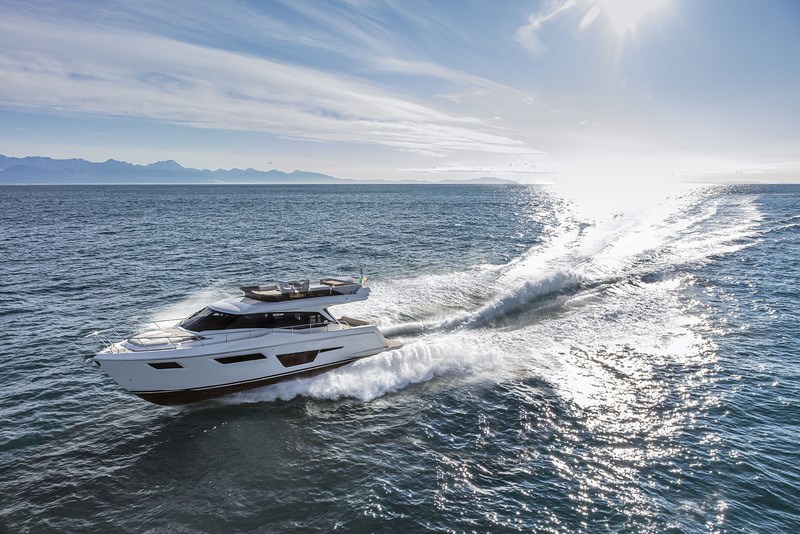 Ferretti 500 Fly