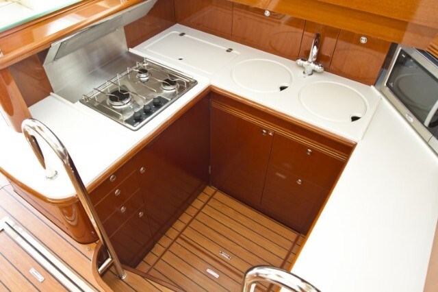 Jeanneau Prestige 46