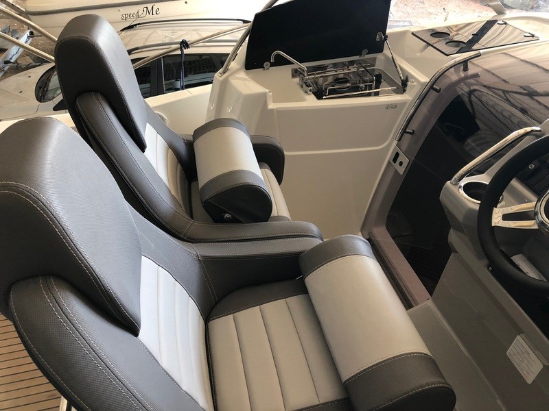 Jeanneau Cap Camarat 9.0 WA