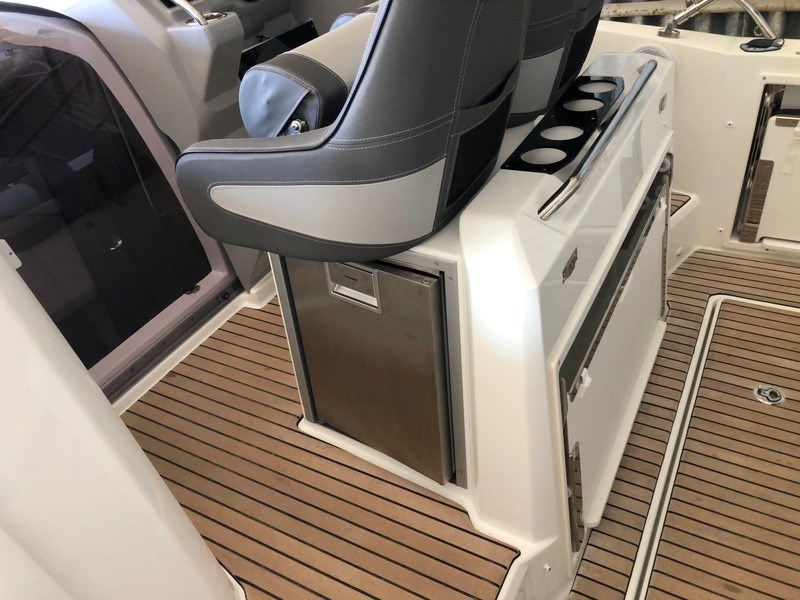 Jeanneau Cap Camarat 9.0 WA