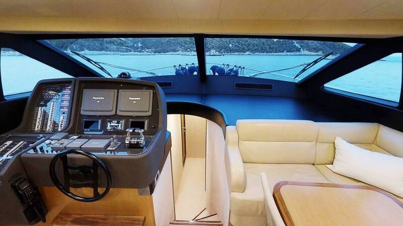 Ferretti 630