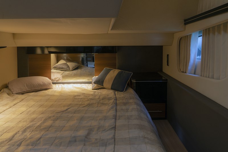 Marquis 500 Sport Coupe