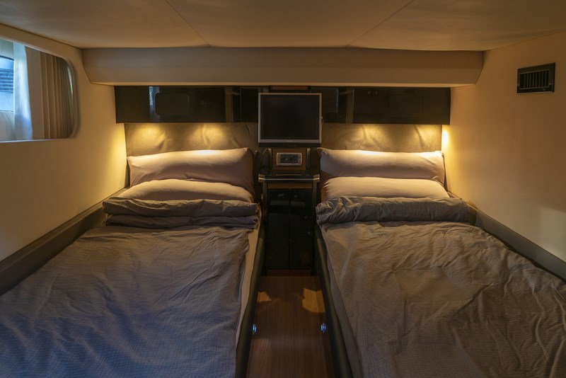 Marquis 500 Sport Coupe