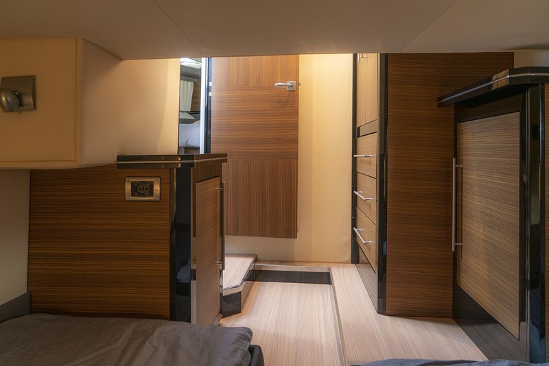 Marquis 500 Sport Coupe