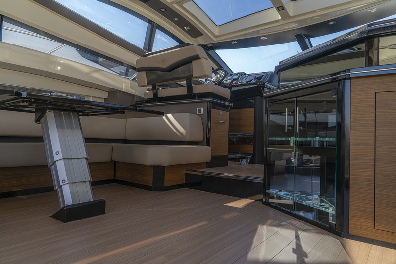 Marquis 500 Sport Coupe