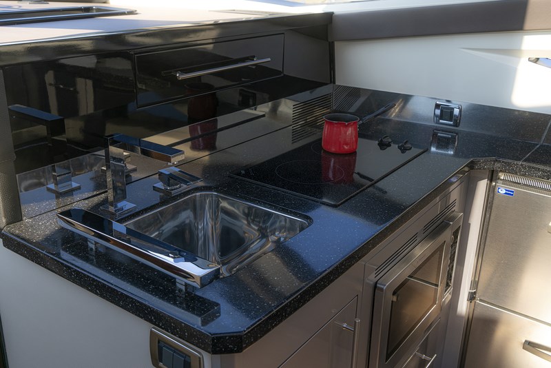 Marquis 500 Sport Coupe