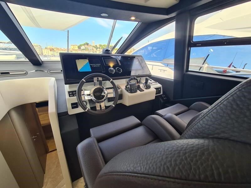 Azimut S6