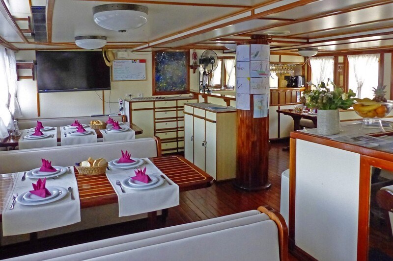 Motor-sailer Kapetan Kuka