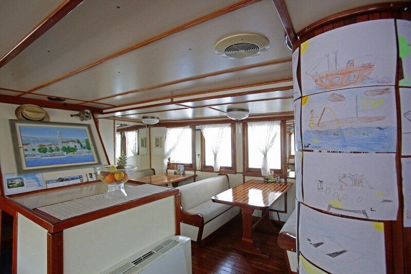 Motor-sailer Kapetan Kuka