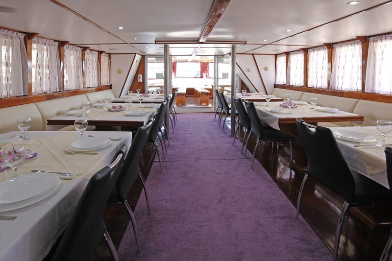 Motor-sailer Sveti Vid