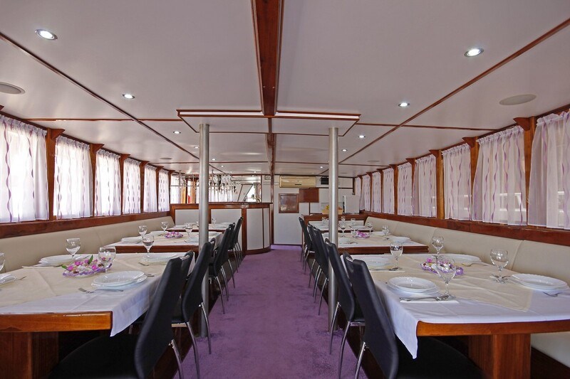 Motor-sailer Sveti Vid