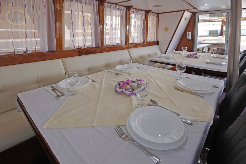 Motor-sailer Sveti Vid