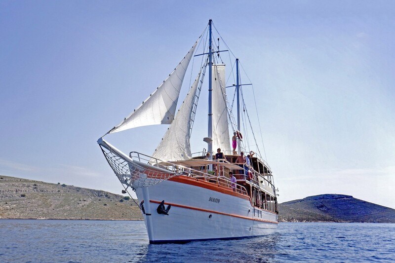 Motor-sailer Dalmatino