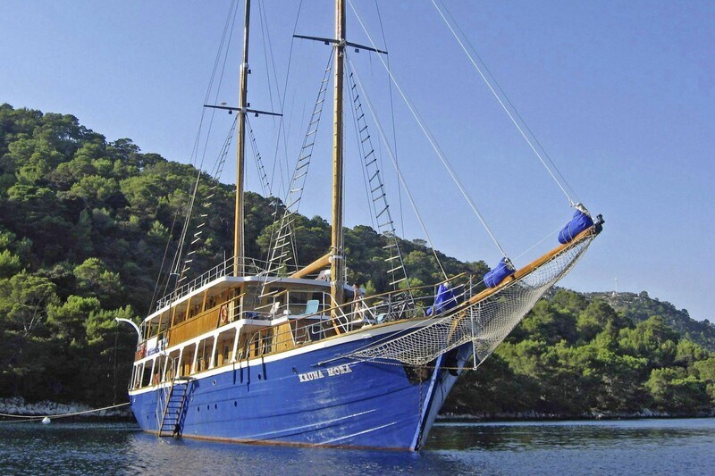 Motor-sailer Kruna Mora