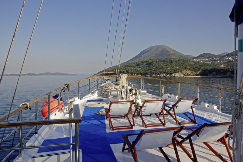 Motor-sailer Otac Ivan