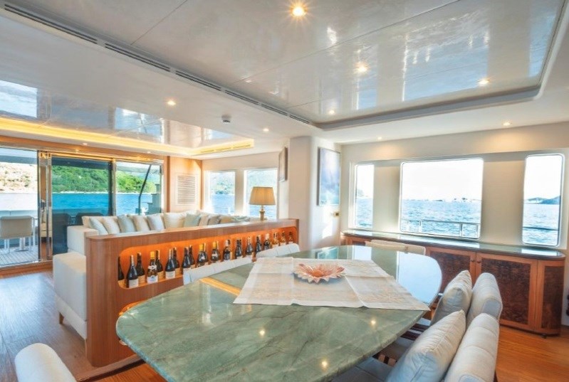 Mural Yachts Mural 85