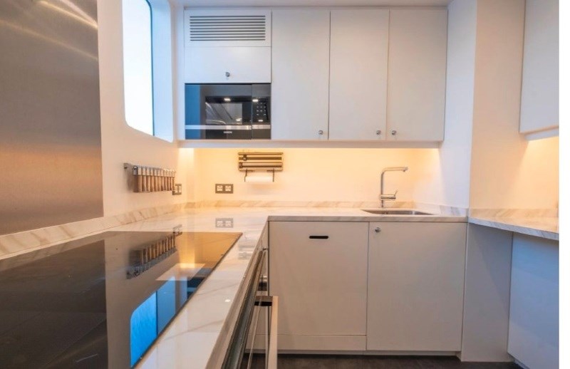 Mural Yachts Mural 85