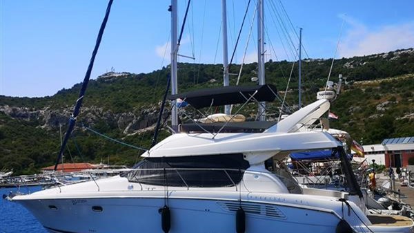 Jeanneau Prestige 42 Fly