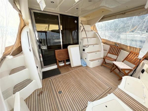 Jeanneau Prestige 42 Fly