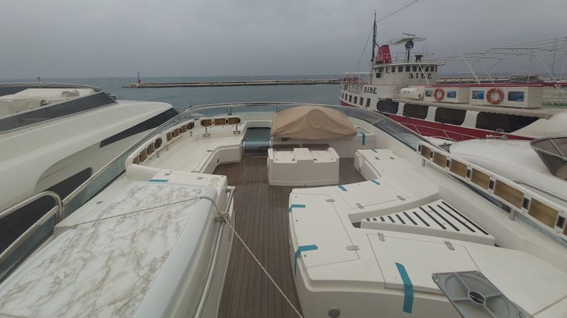 Fairline Squadron 74