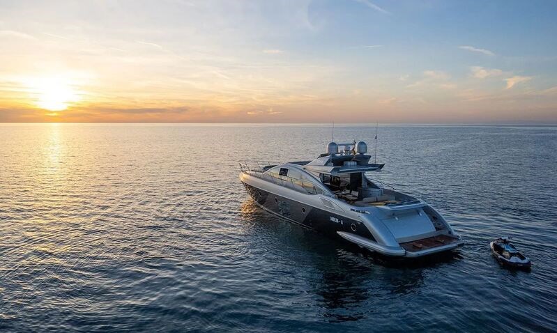 Azimut 68 HT