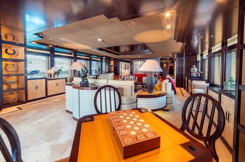 Feadship 65M