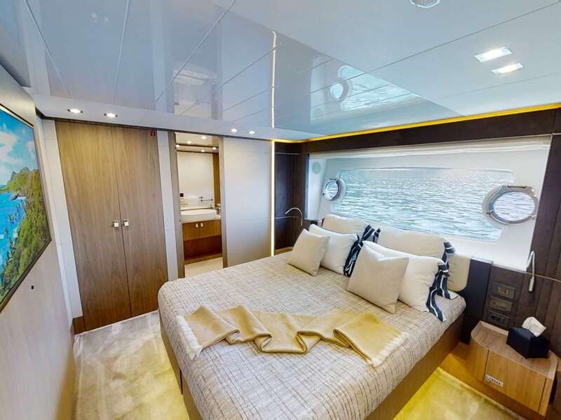Ferretti 960 Fly