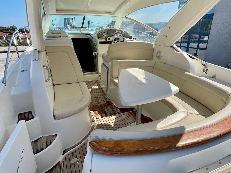 Jeanneau Prestige 30S