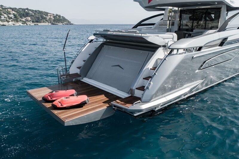 Azimut S8