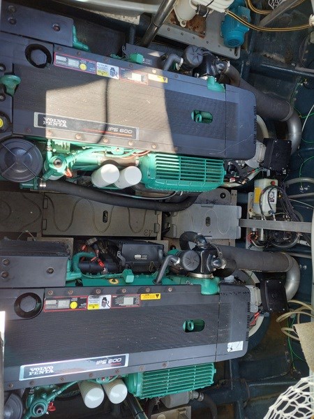 Cranchi Mediteranee 43