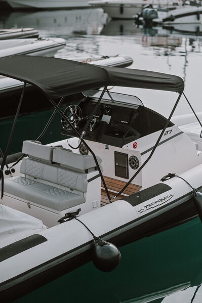 Technohull GT 7
