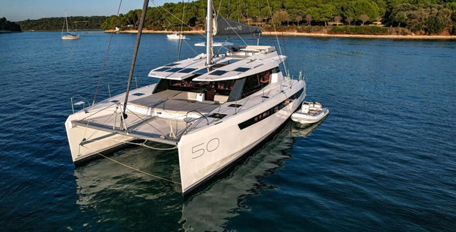 catamarans Leopard 50 owner