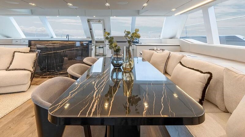 Sunreef Yacht 70