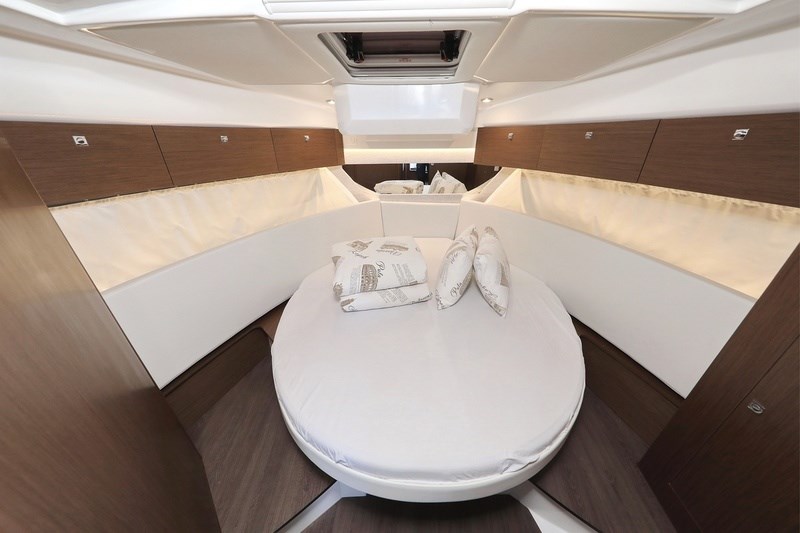 Jeanneau Merry Fisher 1095 Fly