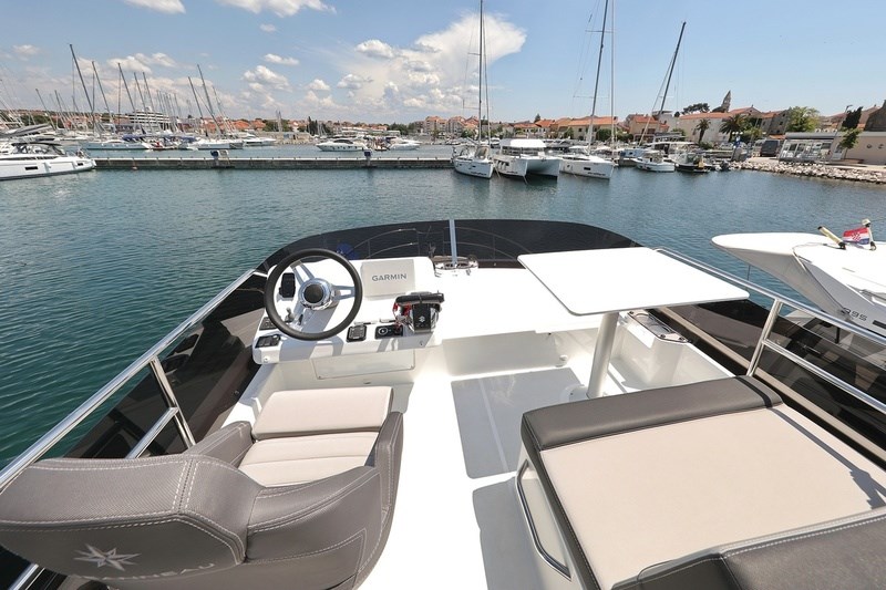 Jeanneau Merry Fisher 1095 Fly