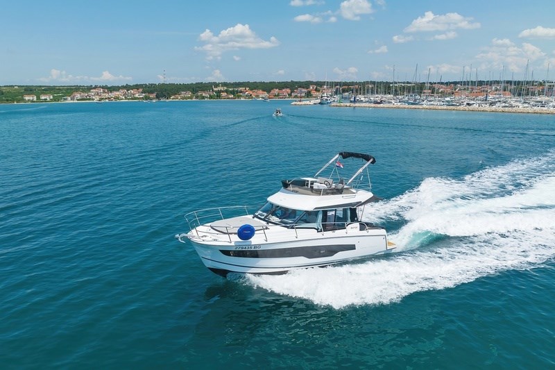 Jeanneau Merry Fisher 1095 Fly