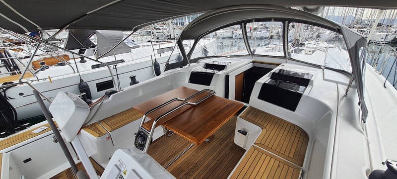 Hanse 458