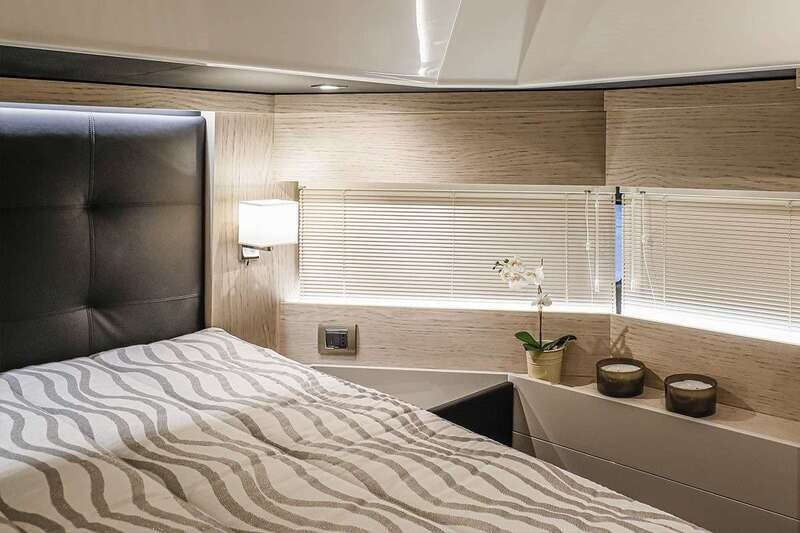 Cranchi T43 ECO Trawler