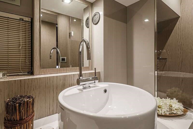 Cranchi T43 ECO Trawler