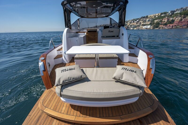 Mimi Libeccio 11 Cabin