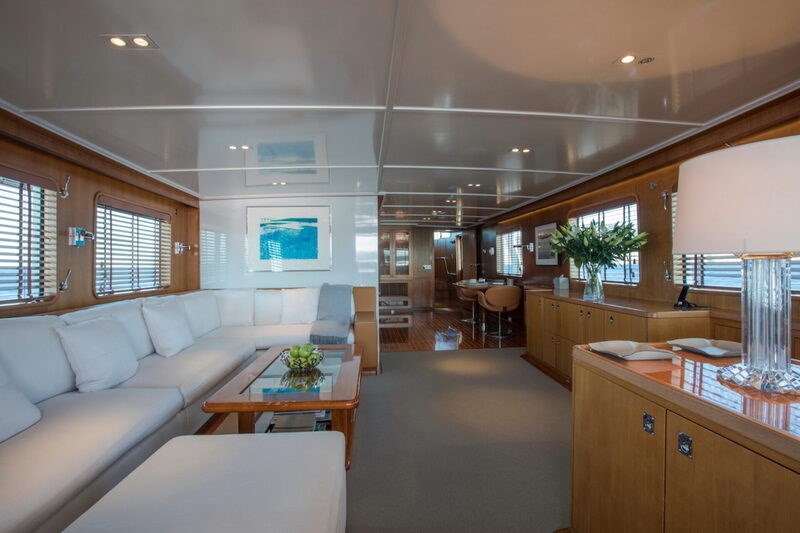 Feadship 32M