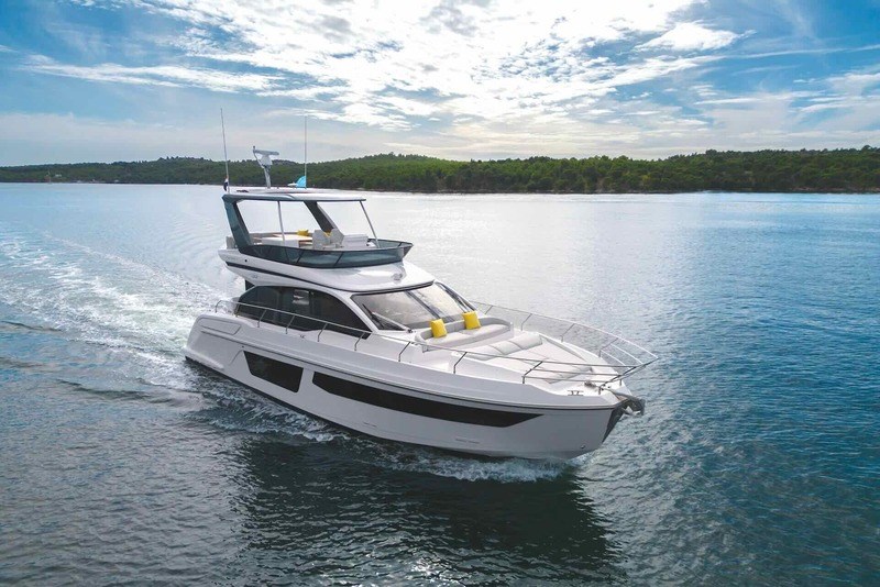 Azimut 53 FLY