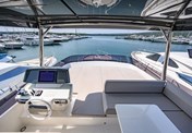 Ferretti Yacht 670