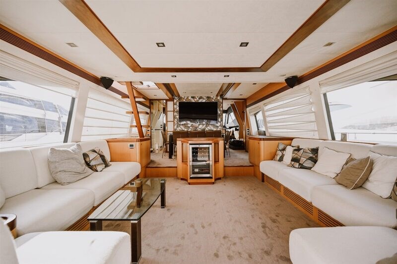 Ferretti 731 Yachts