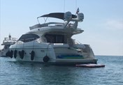 Ferretti Yacht 592