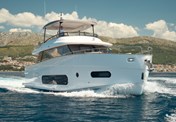 Azimut Magellano 66