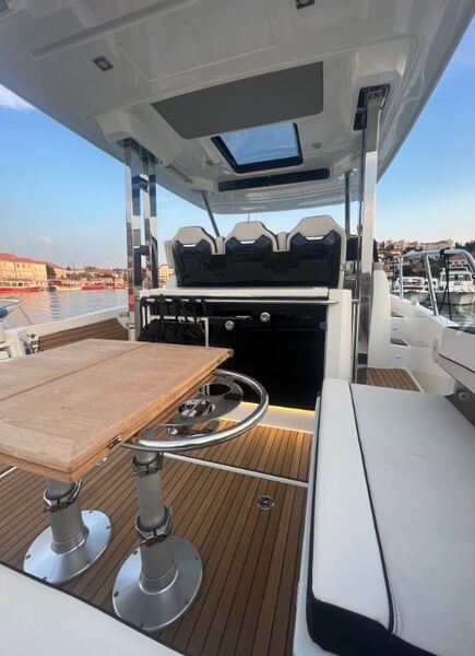 Jeanneau Cap Camarat 10.5 WA