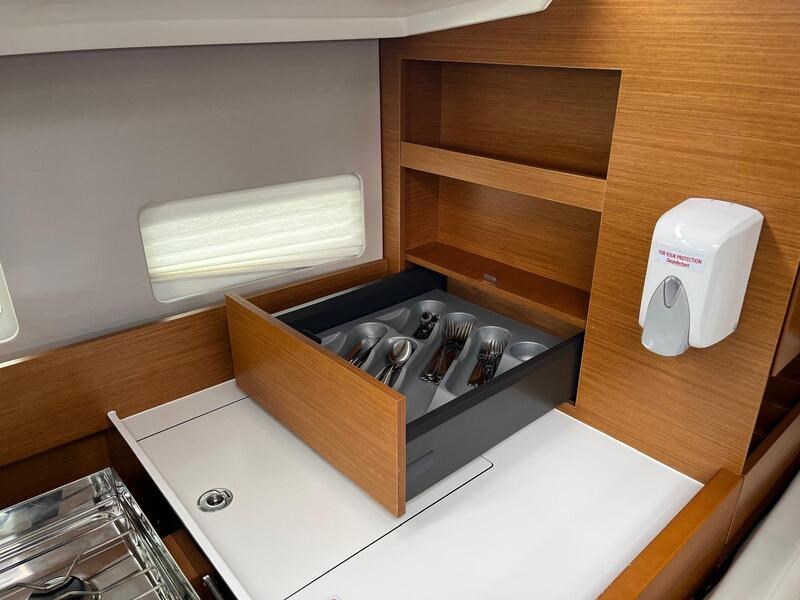 Jeanneau Sun Odyssey 410