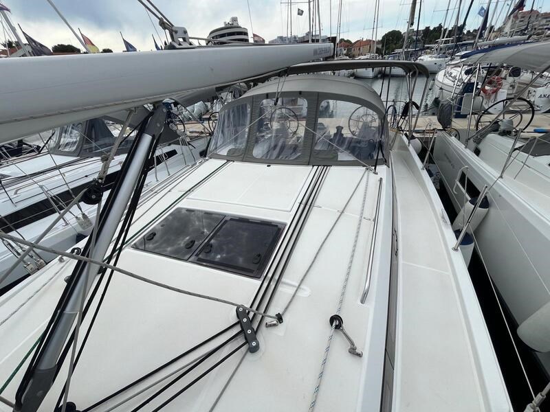 Jeanneau Sun Odyssey 410