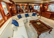 Benetti 35 M